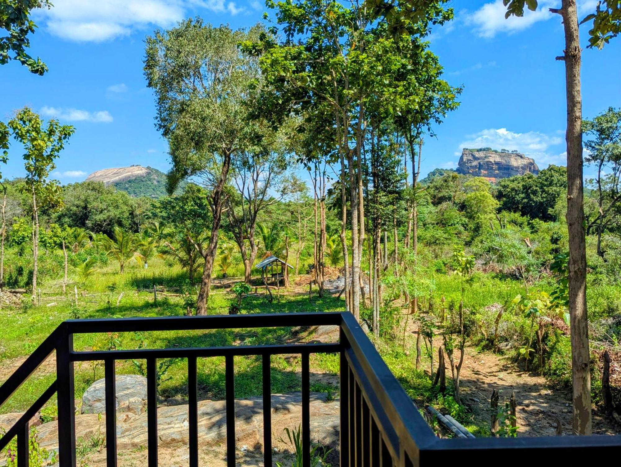 Sigiri Saat Cabana Sigiriya Luaran gambar